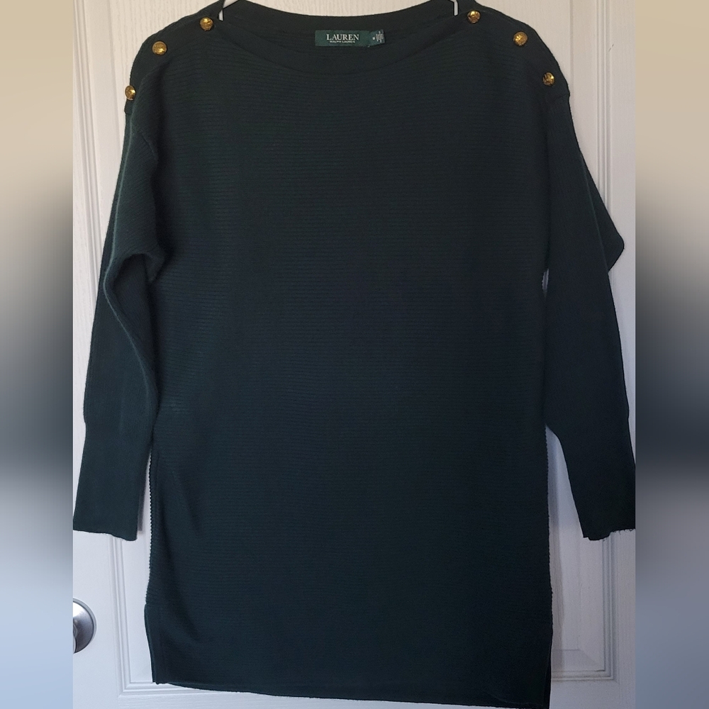 Ralph Lauren Green Longsleeve Sweater with Gold Shoulder Button Detail S…